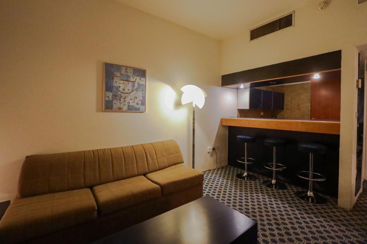 Mena Al Diyar 114 Hotel Ar Riyad Esterno foto