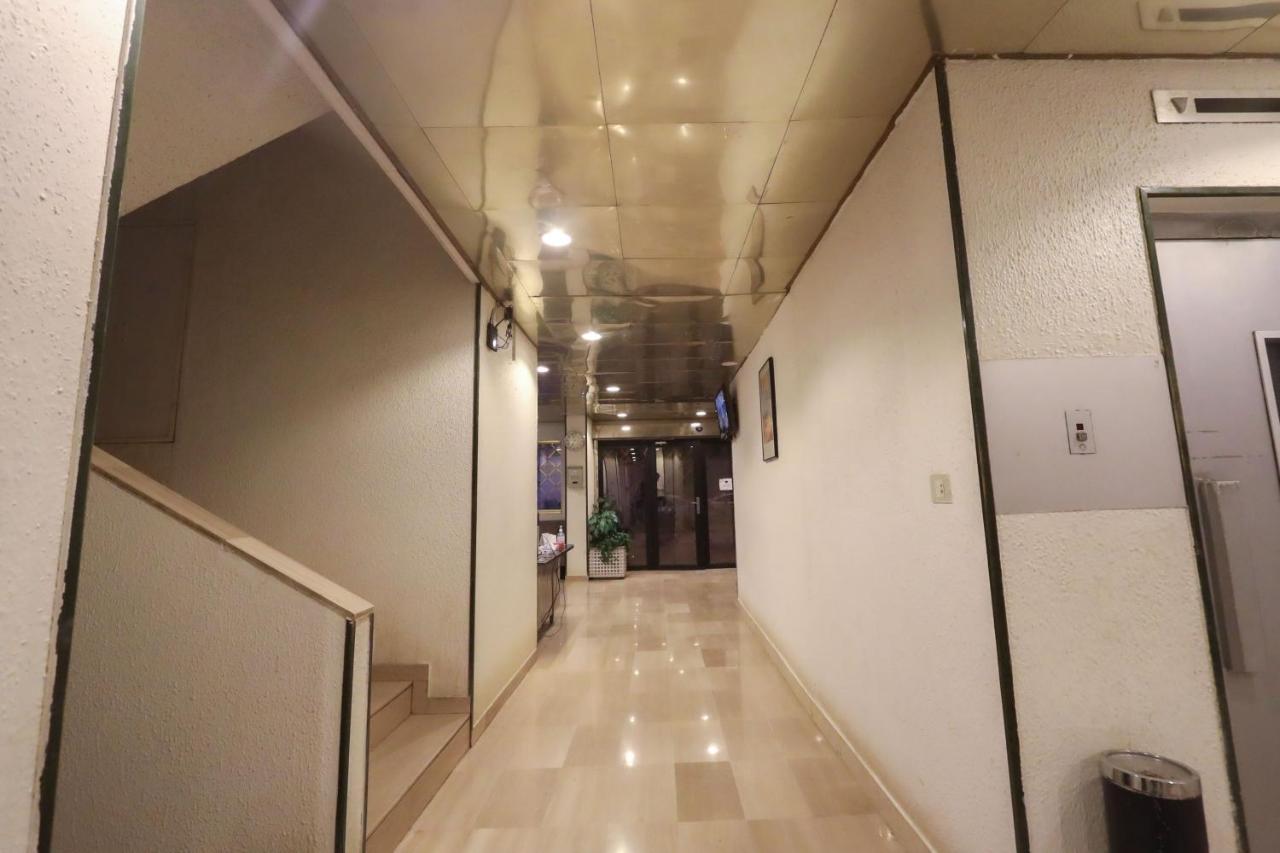 Mena Al Diyar 114 Hotel Ar Riyad Esterno foto